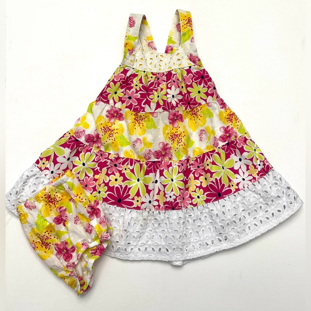 Penelope Mack girl’s Floral Eyelet Sun Dress Set with bloomer.  Size 18M.